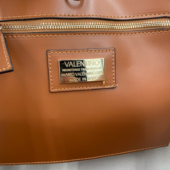 NEW! VALENTINO BY MARIO VALENTINO MAGNUS SOHO MONOGRAM LEATHER TOTE - Picture 8 of 16